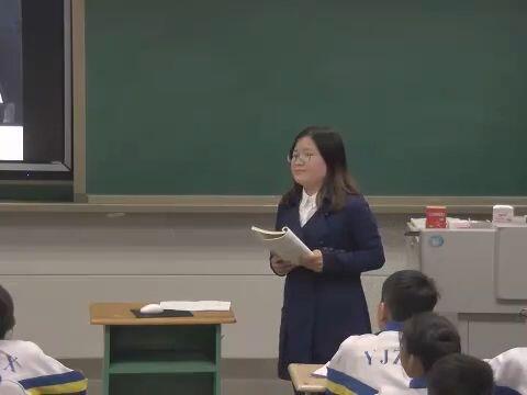 八上：《美丽的颜色》（含课件教案） 名师优质公开课 教学实录 初中语文 部编版 人教版语文 八年级上册 8年级上册（执教：杜娟）